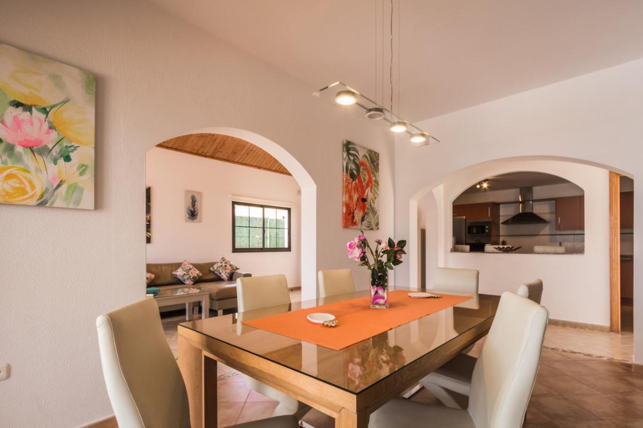 Villa With Private Pool, Near Beach And Golf Caleta De Fuste- Villa Charlotte Costa De Antigua Exterior foto